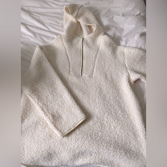 Oversized faux shearling hoodie - Picture 1 of 3